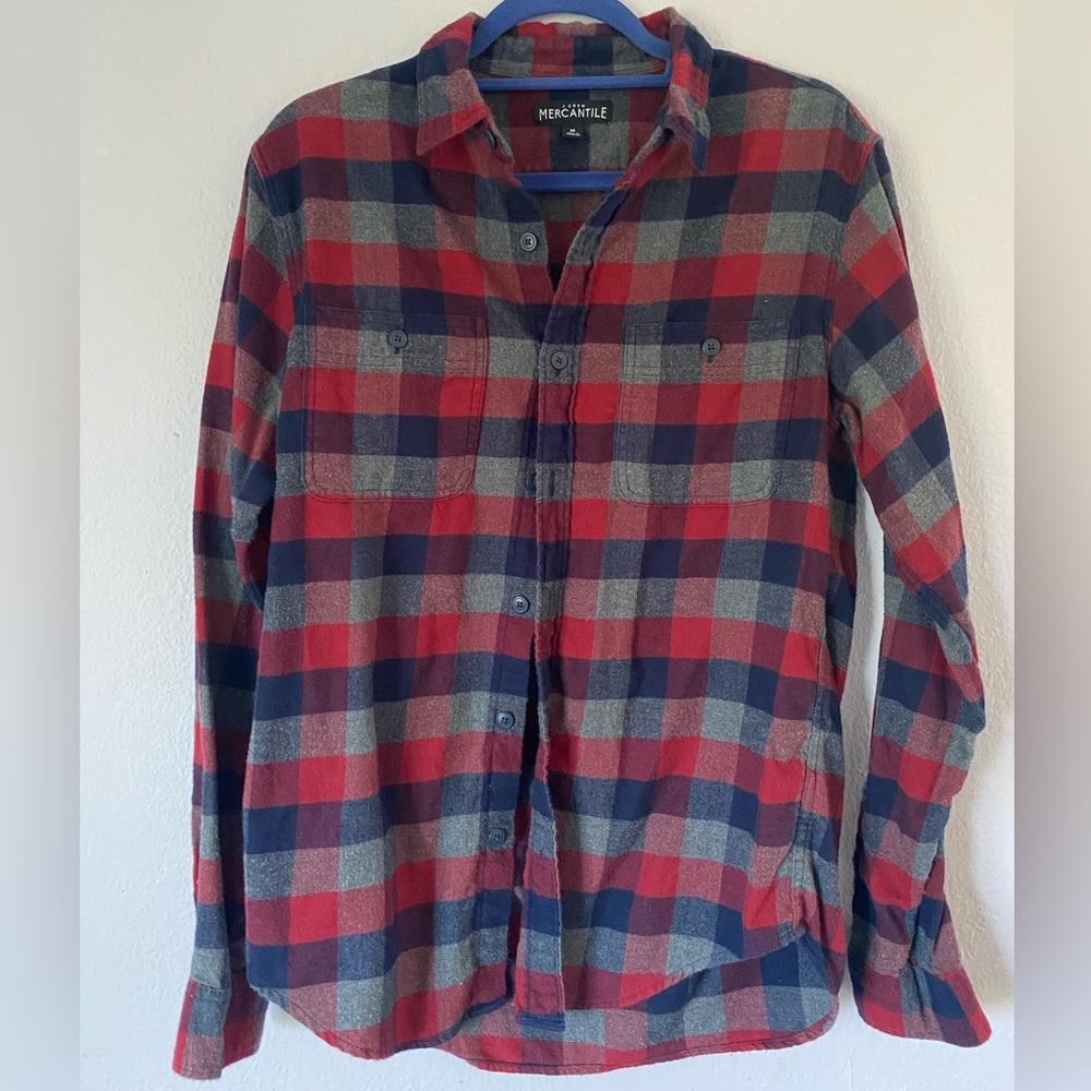J Crew Mercantile plaid men’s button down shirt size M red